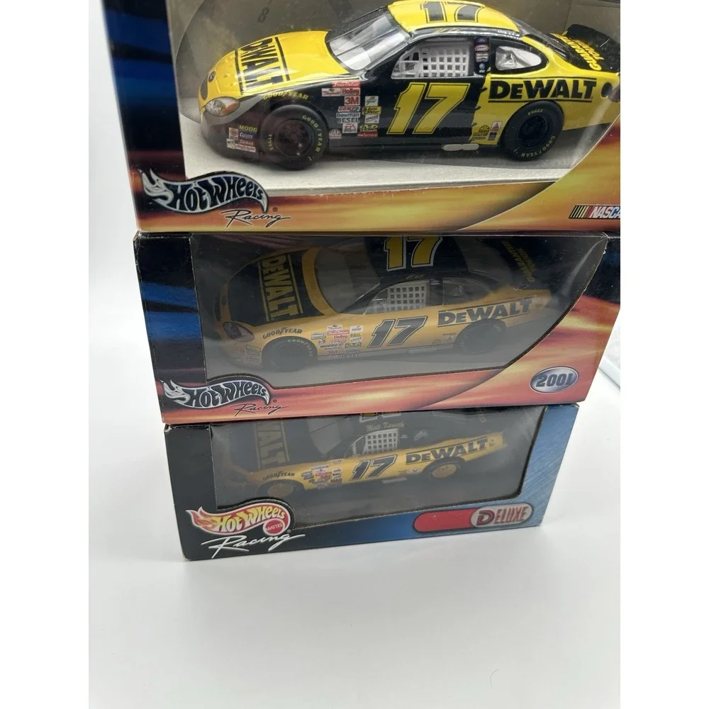 HOT WHEELS NASCAR 1:24 MATT KENSETH #17 DEWALT DIECAST CAR 3 CAR LOT